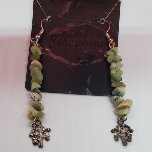 Green Aventurine Stone Chip with Meditation Silver Charm Dangle Earrings - Picture 2 of 2